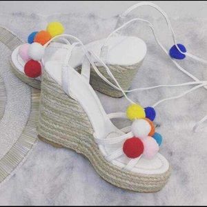JESSICA SIMPSON White Pom Pom Wedges